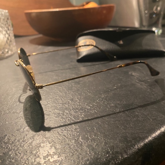 Ray Ban oval sunglasses - Picture 8 of 8